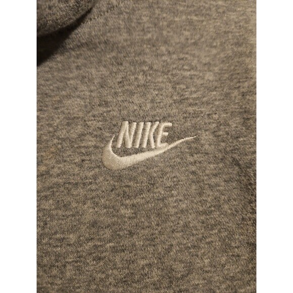 NIKE BRAND SPORTSWEAR BOYS L LARGE FLEECE GRAY SWEATSHIRT HOODIE Pockets - Picture 2 of 5
